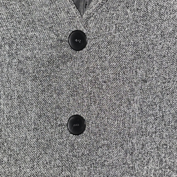 Notations women's blazer in medium color black gray 2button has spot on chest - Picture 6 of 10